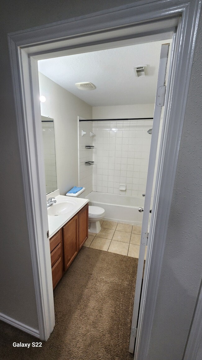 Building Photo - 4914 Trailing Clover Ct