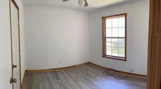 Building Photo - 4110 Derrick St