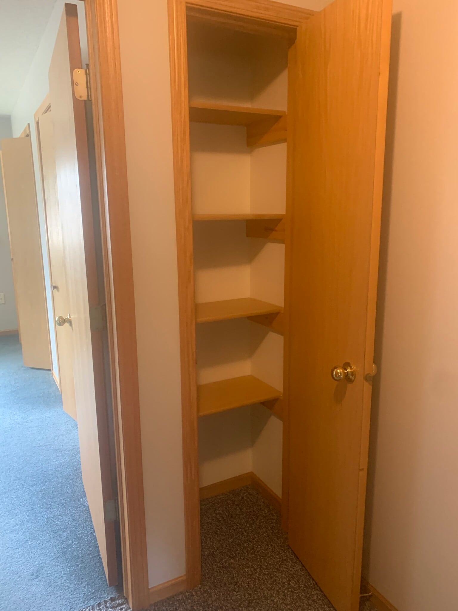 Building Photo - 3564 E Meadows Pl