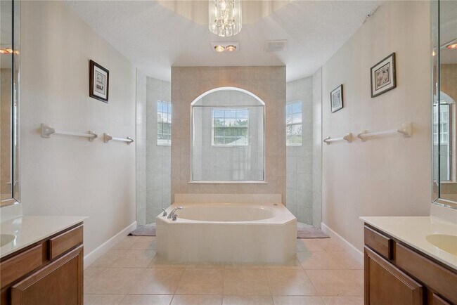 Building Photo - 3700 Dunoon Ct