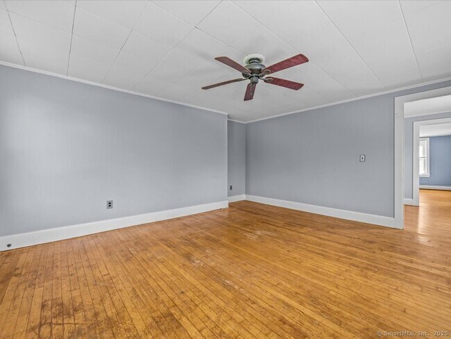 Building Photo - 440 Taylor Hill Rd
