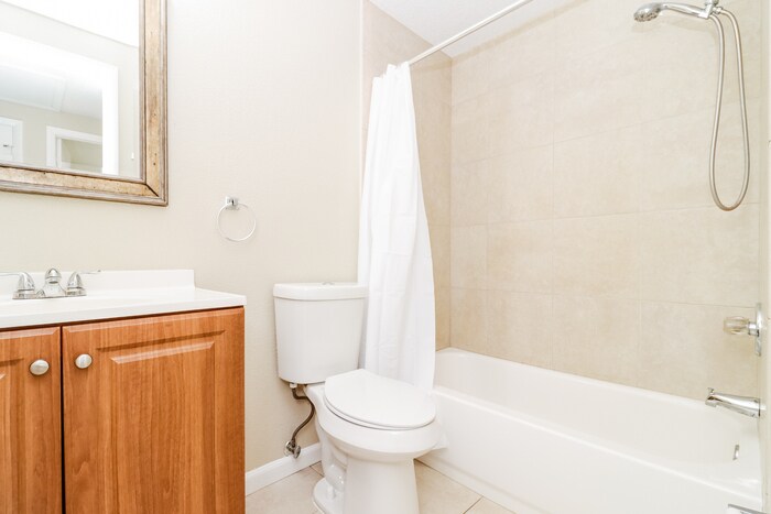 Building Photo - 3107 Birch Ct