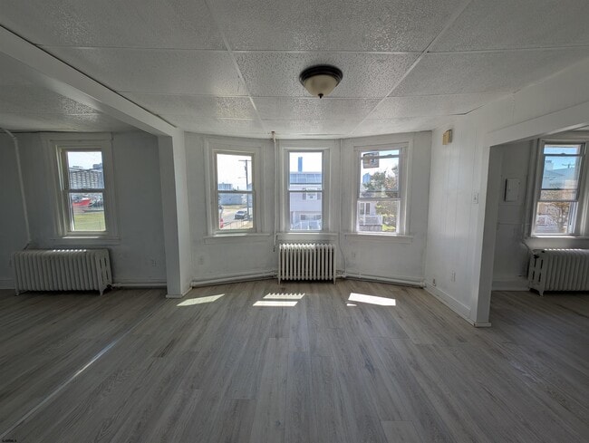 Building Photo - 420 N Massachusetts Ave