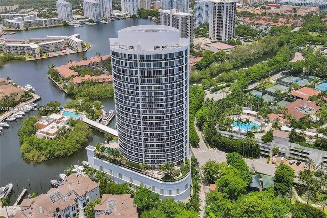 Building Photo - 4100 Island Blvd
