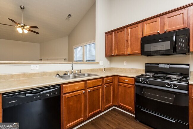 Building Photo - 1582 Thornwick Trace