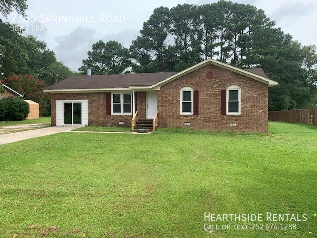 Primary Photo - "Charming 3-Bedroom Home with Spacious Lay...