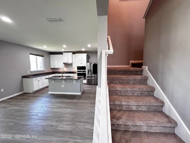 Building Photo - 11646 Pacific Dogwood Ct