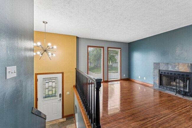 Building Photo - 14022 Virginia St