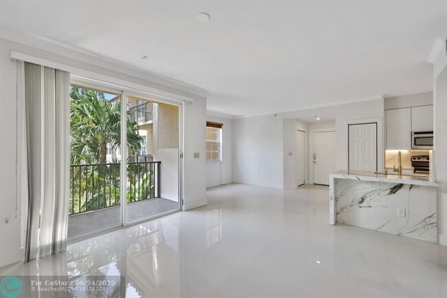 Building Photo - 1803 N Flagler Dr