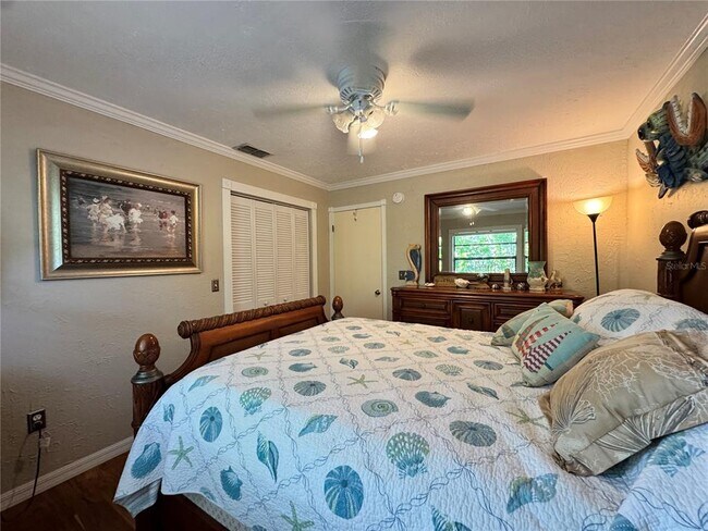 Building Photo - 10443 Waterbird Way