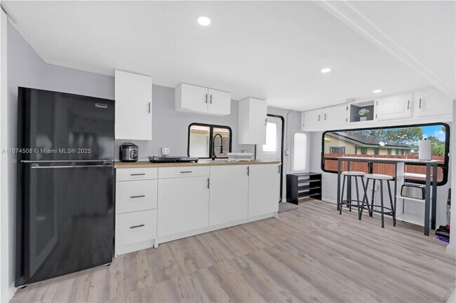 Primary Photo - 22723 SW 114th Pl