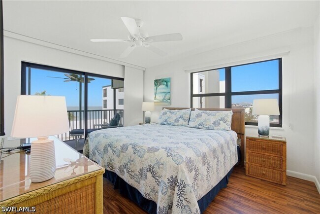Building Photo - 4450 Estero Blvd