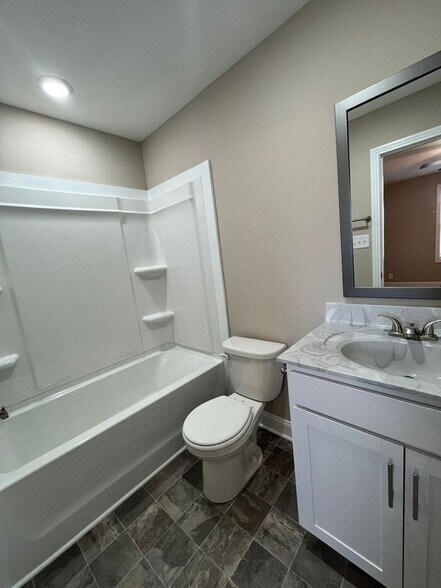 Building Photo - 3385 Polly Dr