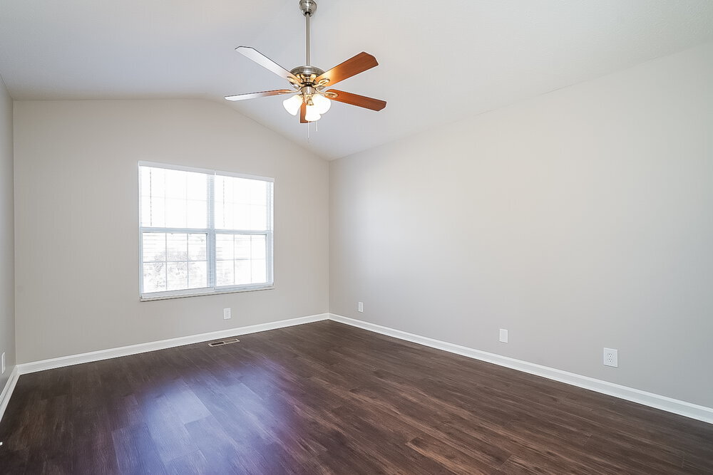 Building Photo - 901 Bexhill Ct S