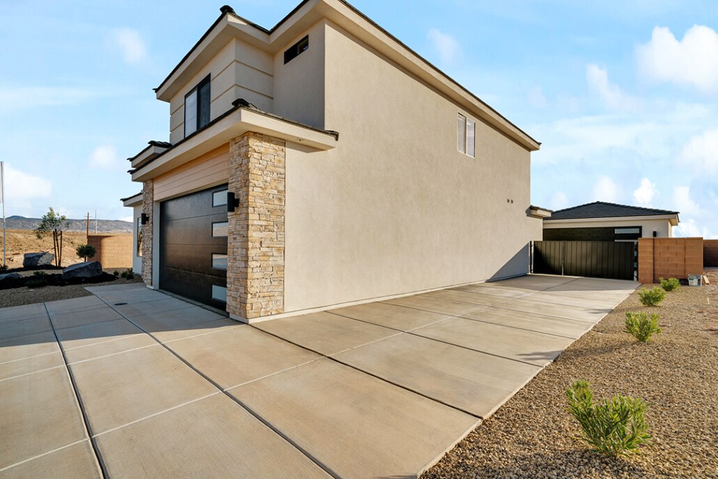 Building Photo - 6068 S White Trails Dr