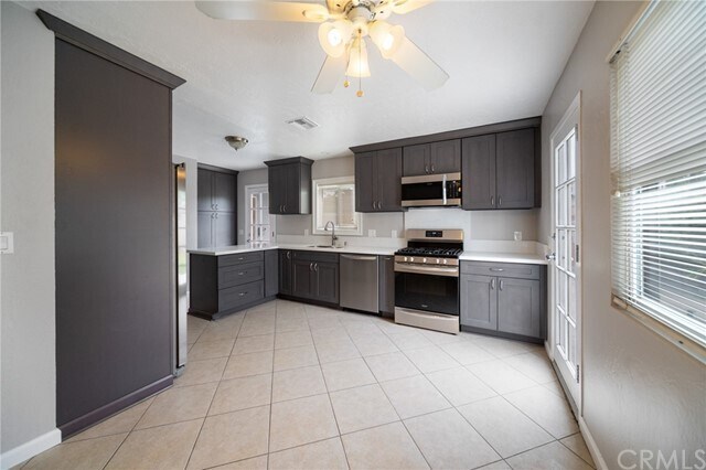 Building Photo - 16131 Warren Ln