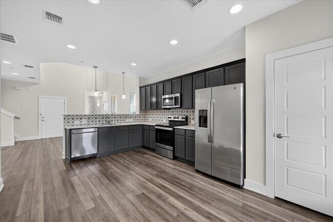 Building Photo - 11308 Gadsen Ln