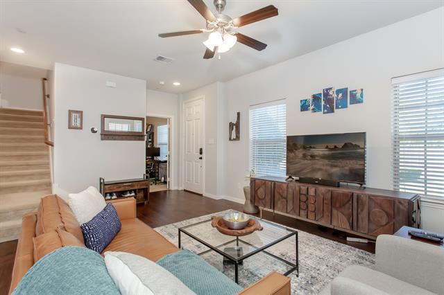 Building Photo - 932 Brookville Ct