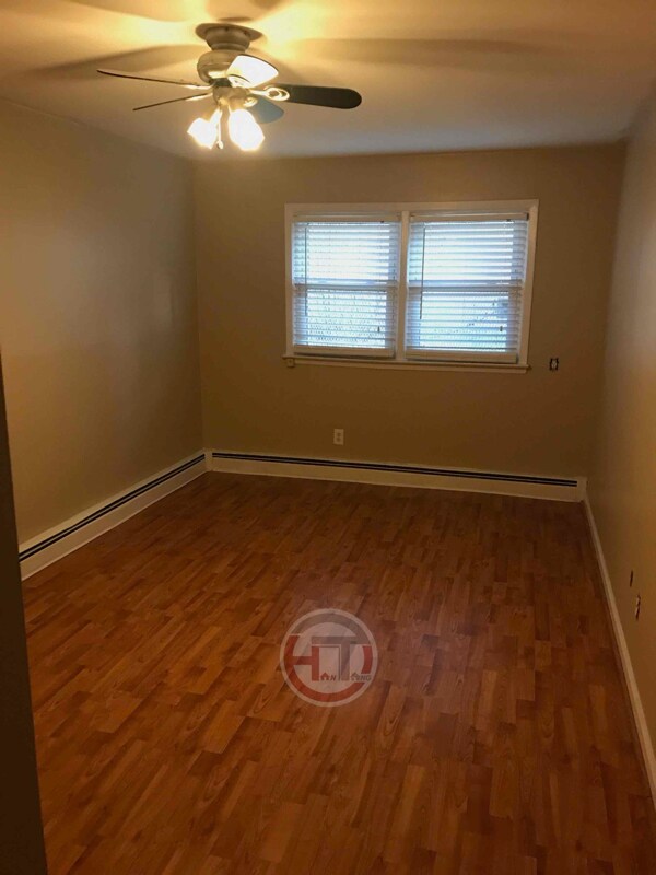 Building Photo - 3262 Layton Ave