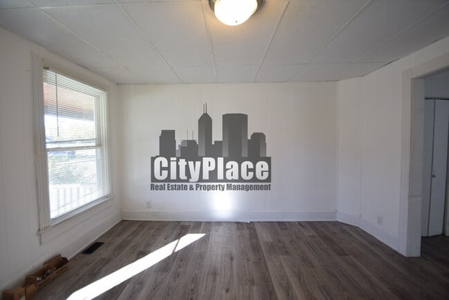 Building Photo - 2111 Ringgold Ave