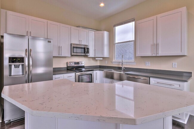 Kitchen - 1339 Independence Street