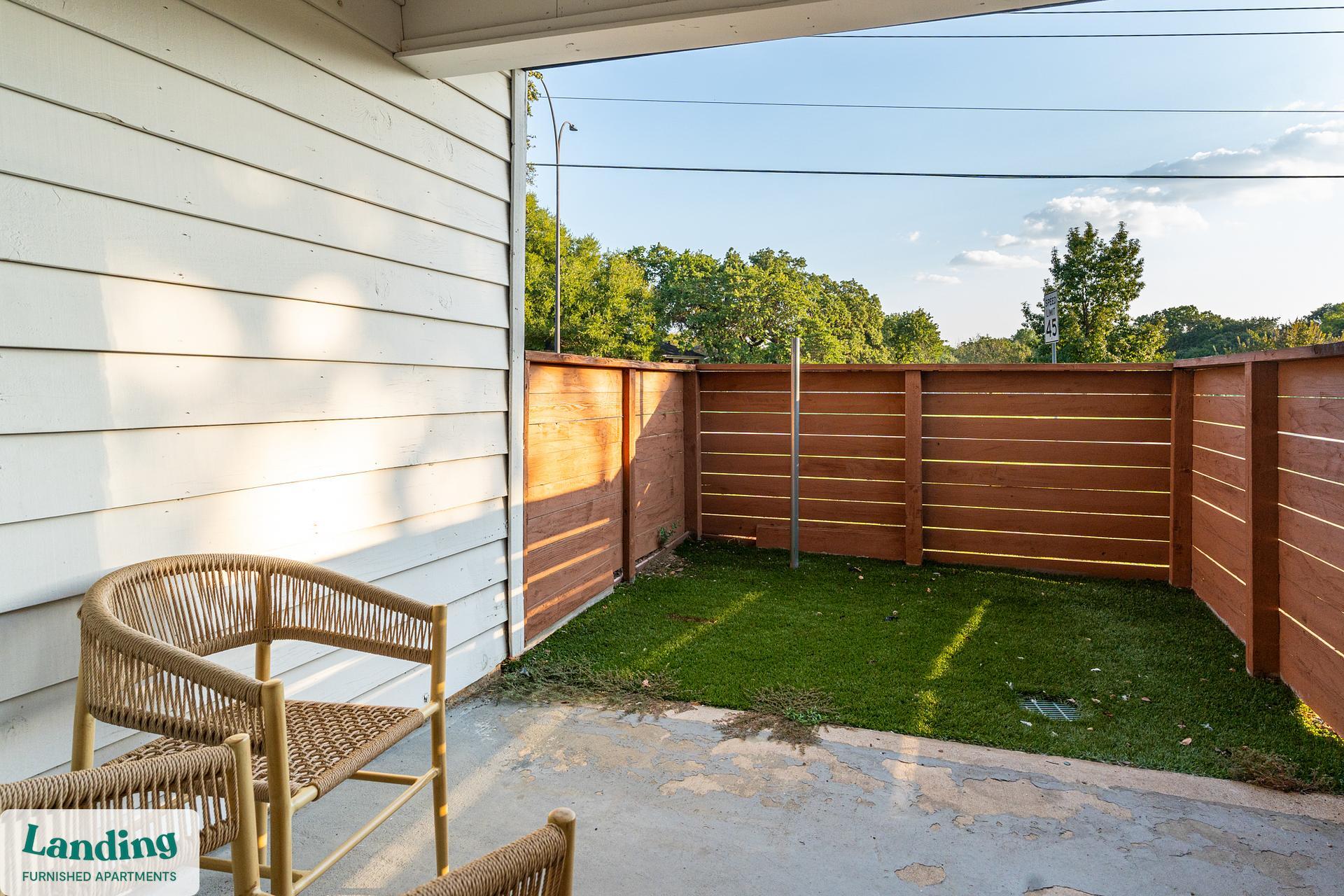 Building Photo - 711 Brentford Pl