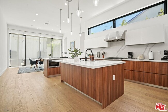 Building Photo - 12136 Clarkson Rd