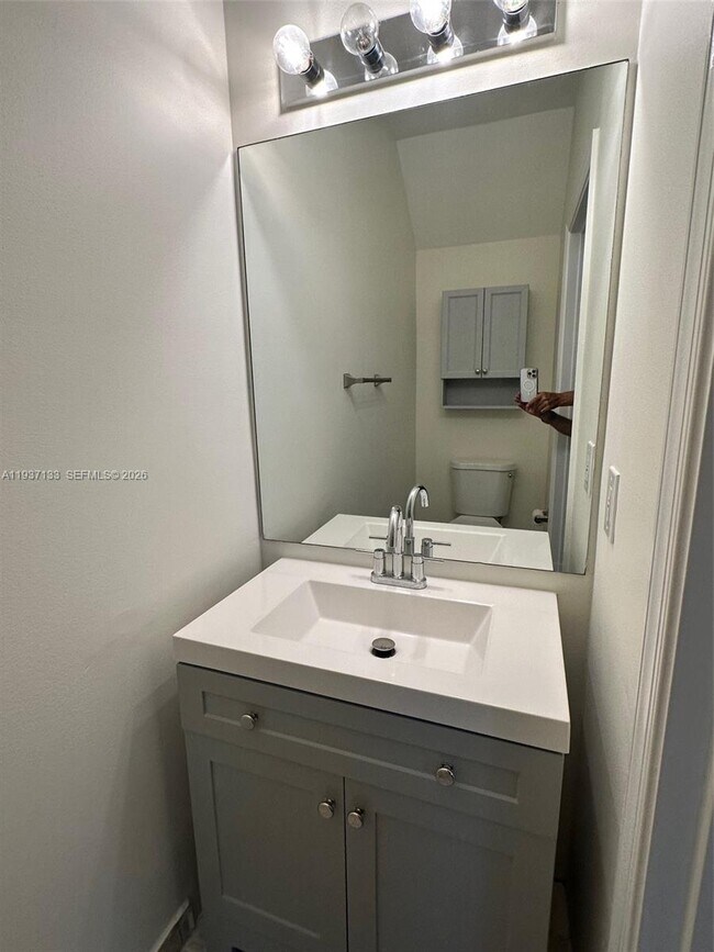 Building Photo - 3920 San Simeon Ln