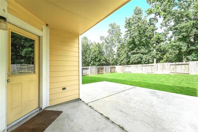 Building Photo - 203 N Vesper Bend Cir