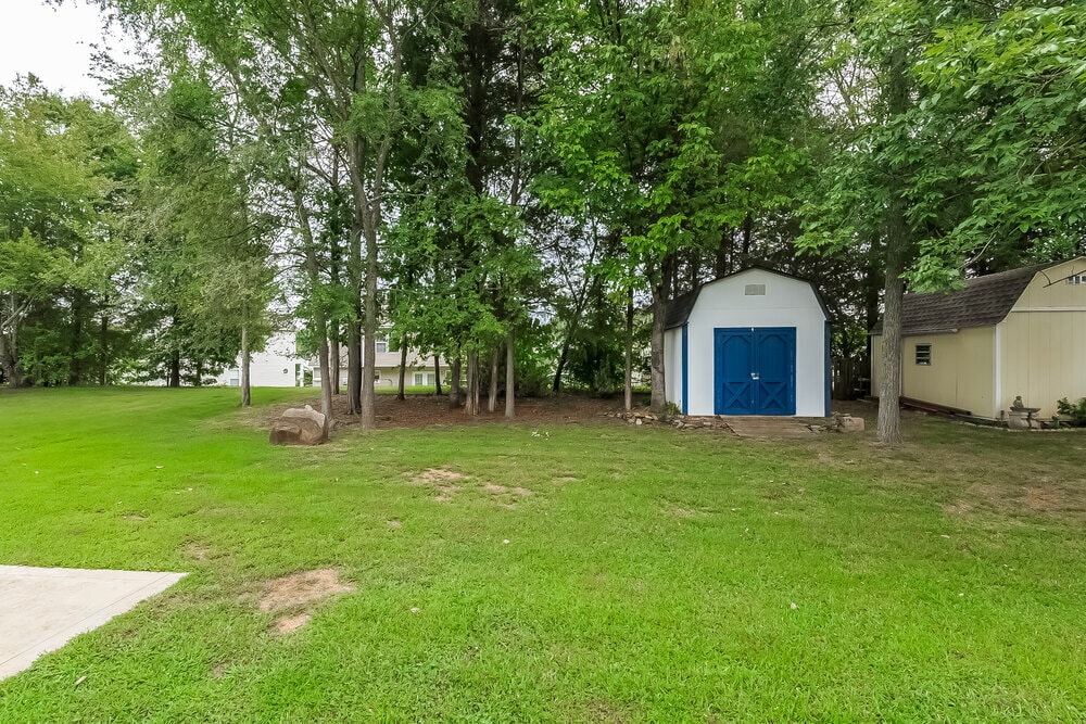 Building Photo - 12405 Poplar Forest Dr