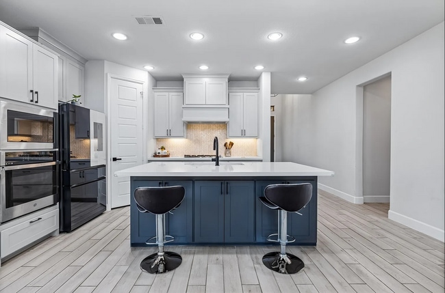 Building Photo - 3009 Pedigree Ct