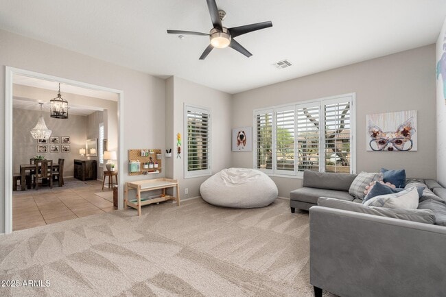 Building Photo - 5712 E Blue Sky Dr