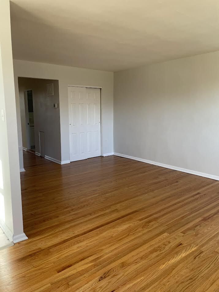 Building Photo - 3518 Rhoads Ave