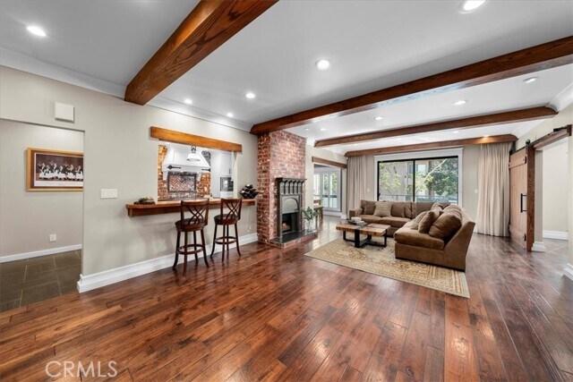 Building Photo - 1167 S Roxbury Dr