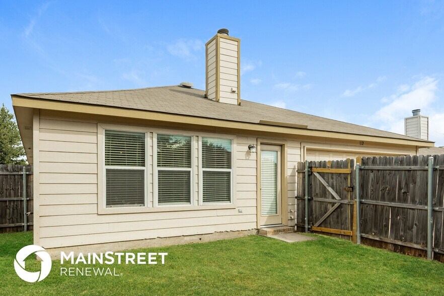 Building Photo - 112 Bushel Ln