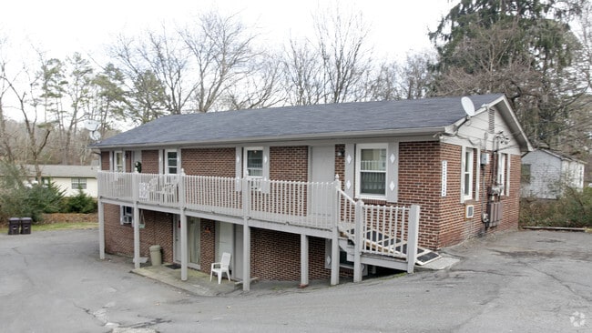 Primary Photo - 5608 Jacksboro Pike