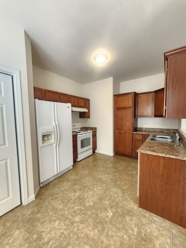Building Photo - Rental House-Swannanoa, NC