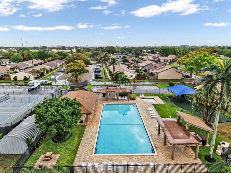 Building Photo - 2056 SW 81st Way