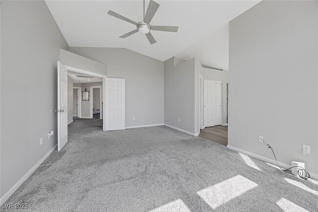 Building Photo - 8433 Dry Cliff Cir
