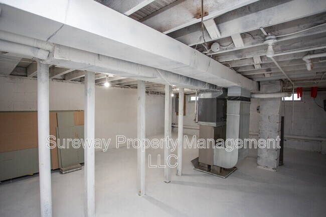 Building Photo - 102 Shepherd Rd