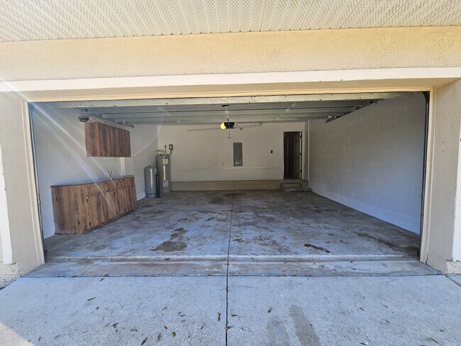 Building Photo - 89 Juniper Track