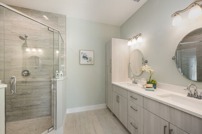 Building Photo - 870 Paddleboard Ct