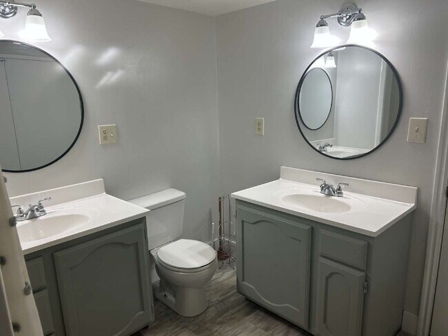 Building Photo - South Ogden Rambler Walking Distance to the Splash Pad and Athletic Club