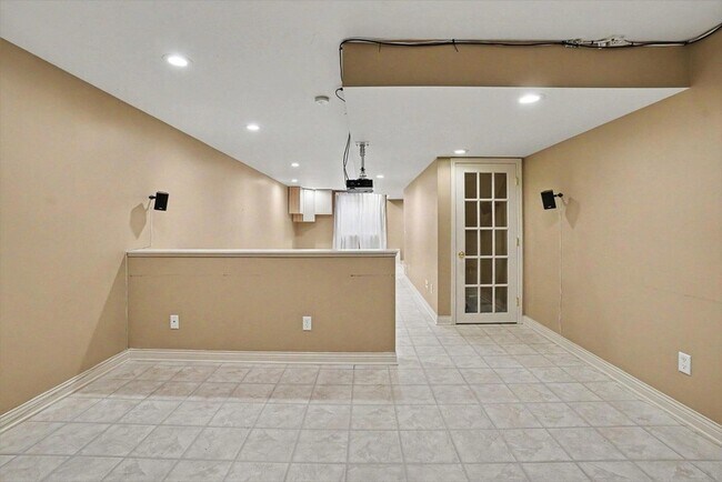 Building Photo - 3382 Hampstead Ct