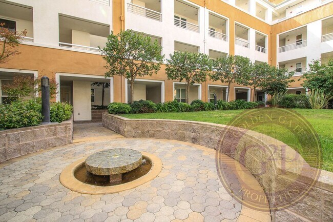 Building Photo - Candlestick Point - 2 BR, 2 BA Condo 1,166...