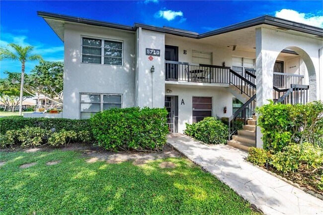 Building Photo - 5710 Princess Palm Ct