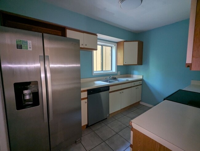 Building Photo - The Springs Rental