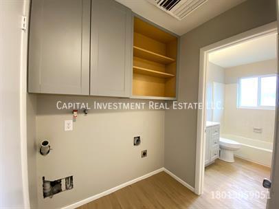 Building Photo - 7782 Candlelite Ln