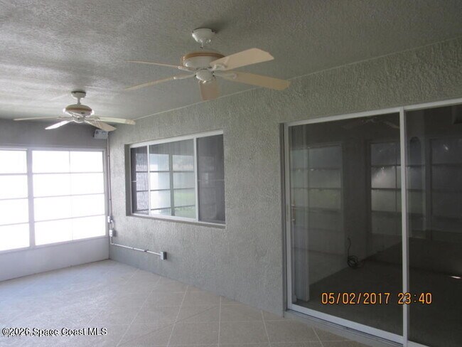 Building Photo - 1610 Lago Mar Dr