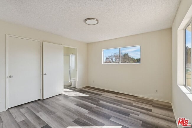 Building Photo - 4109 Beethoven St